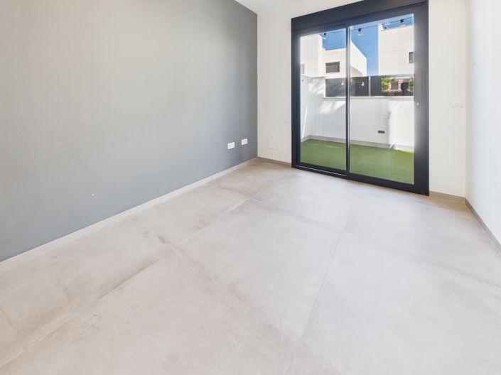 Image No.22-4 Bed Villa for sale