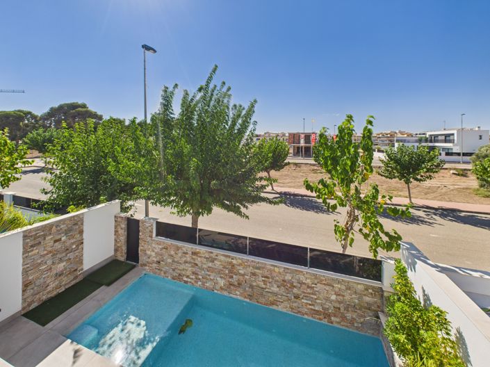 Image No.25-4 Bed Villa for sale