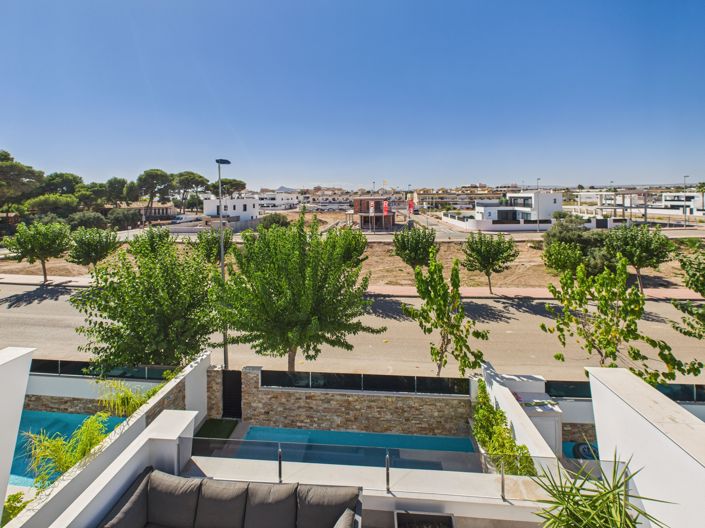 Image No.26-4 Bed Villa for sale