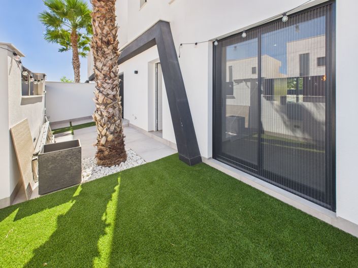 Image No.27-4 Bed Villa for sale