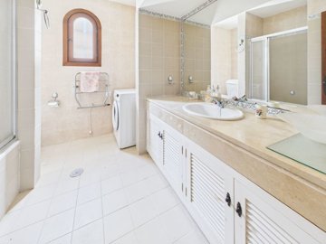 9801losaltosvillaforsale3bedrooms2bathroomsst