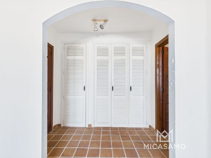 Image No.20-3 Bed Villa for sale