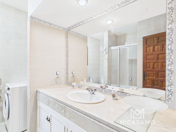 Image No.23-3 Bed Villa for sale