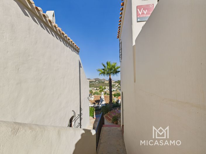 Image No.29-3 Bed Villa for sale