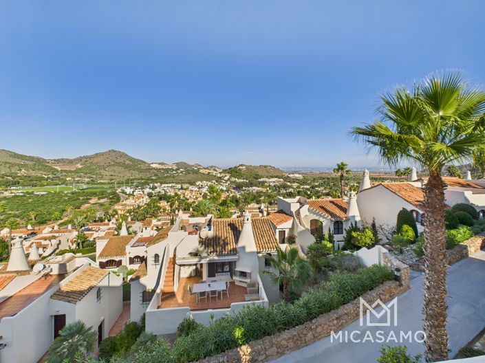 Image No.3-3 Bed Villa for sale