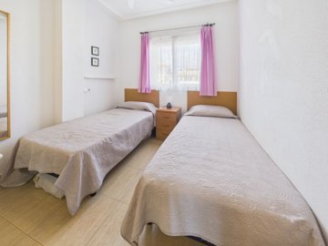 12600charming2bed1bathapartmentforsaleinriber