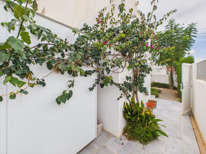 Image No.38-3 Bed Villa for sale