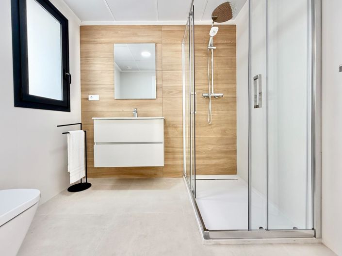 Image No.14-Maison de ville de 3 chambres à vendre à Cox