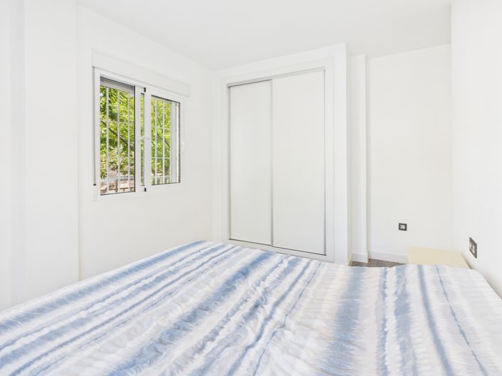 Image No.10-3 Bed Apartment for sale