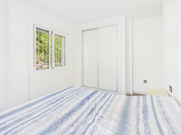 12734refurbishedapartmentonthefirstlineoflosa