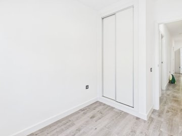 12734refurbishedapartmentonthefirstlineoflosa