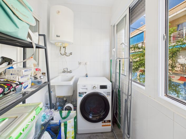 Image No.18-3 Bed Apartment for sale