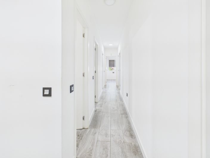 Image No.7-3 Bed Apartment for sale