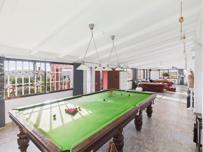 Image No.19-6 Bed Villa for sale