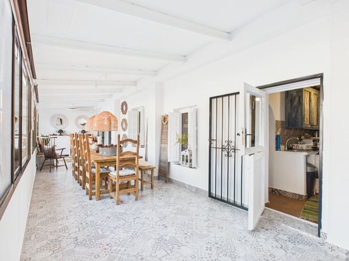 Image No.20-6 Bed Villa for sale