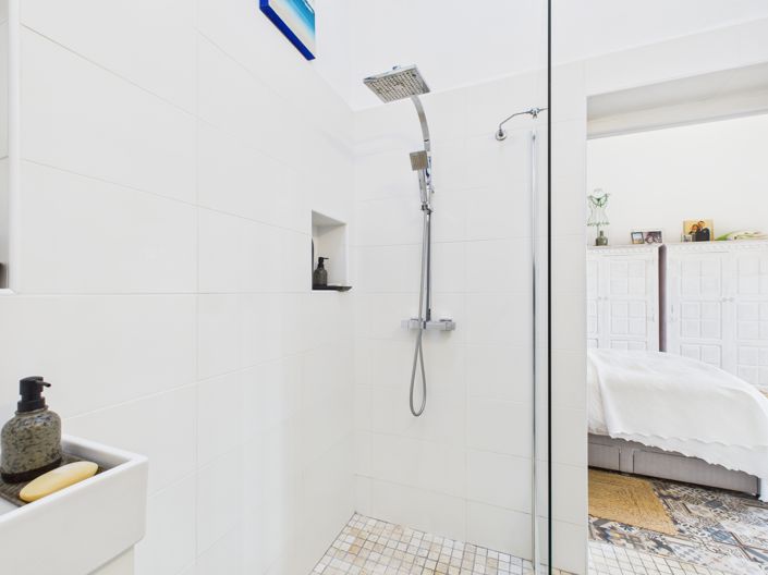 Image No.48-6 Bed Villa for sale