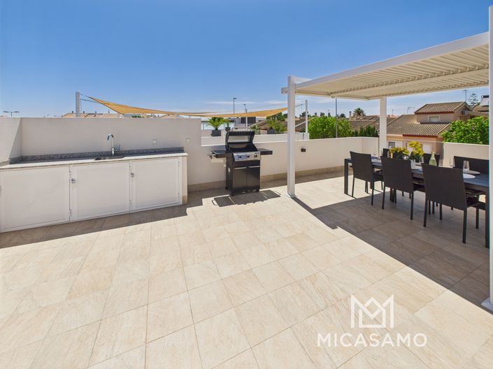 Image No.9-3 Bed Villa for sale