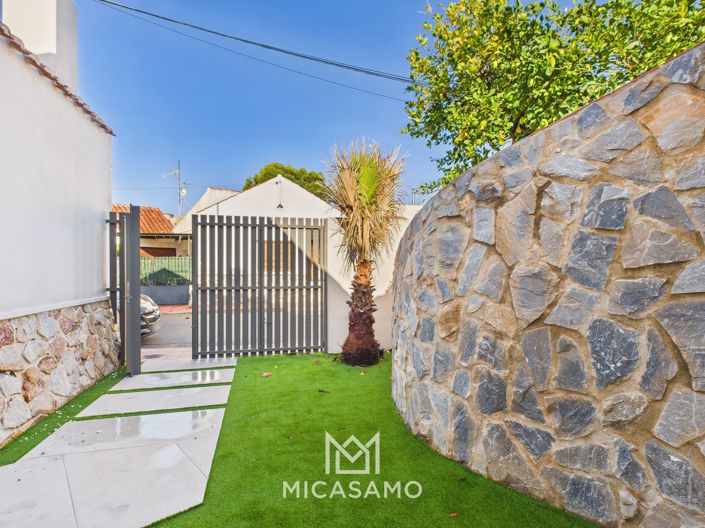 Image No.29-3 Bed Villa for sale