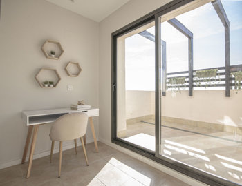 12878fullrenovatedpenthouseincorvera191225153