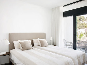 12904threebedroomluxuryvillaatlamangaclub1001