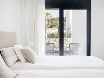 12904threebedroomluxuryvillaatlamangaclub1001