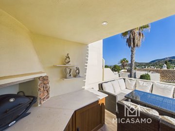 12935stylish3bedtownhousewithlargeterracesand