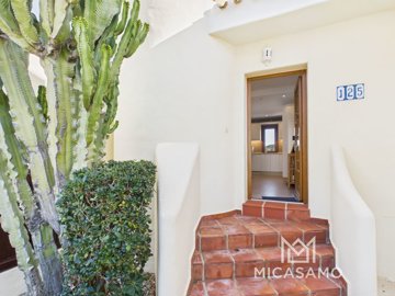 12935stylish3bedtownhousewithlargeterracesand