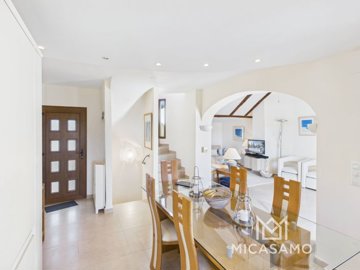 12935stylish3bedtownhousewithlargeterracesand