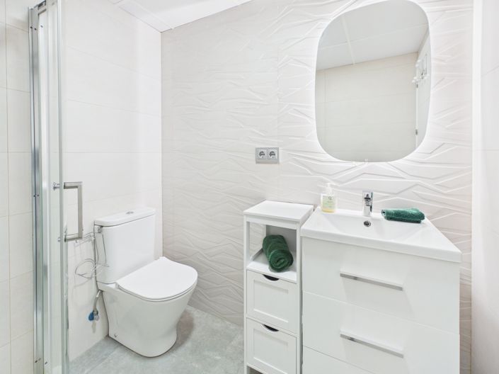 Image No.15-3 Bed Apartment for sale