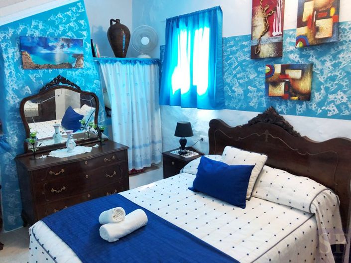 Image No.6-2 Bed Townhouse for sale