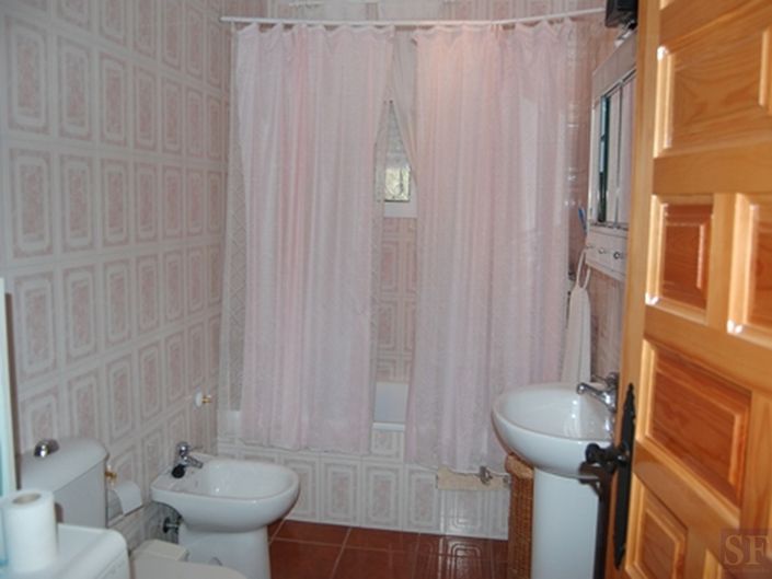 Image No.18-3 Bed Villa for sale