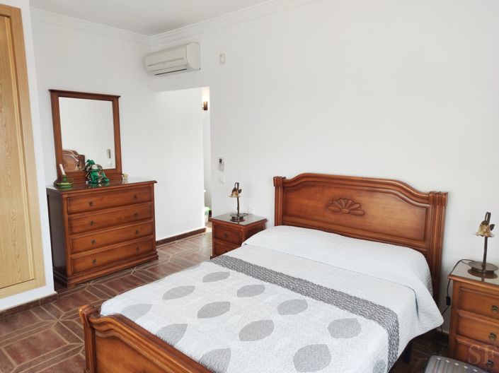 Image No.8-4 Bed Villa for sale