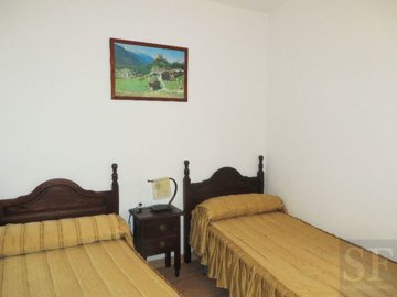 th047-09