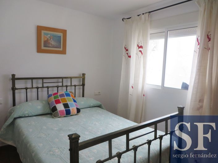 Image No.4-4 Bed Townhouse for sale