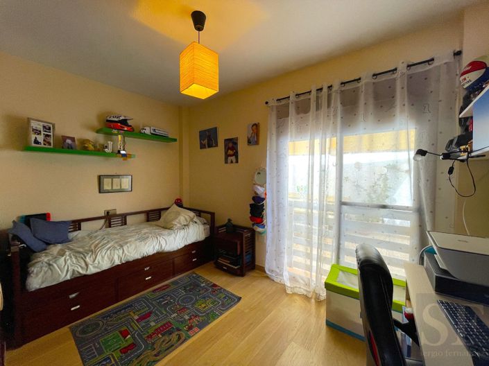 Image No.9-3 Bed Townhouse for sale