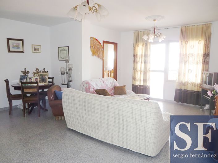 Image No.2-5 Bed Townhouse for sale