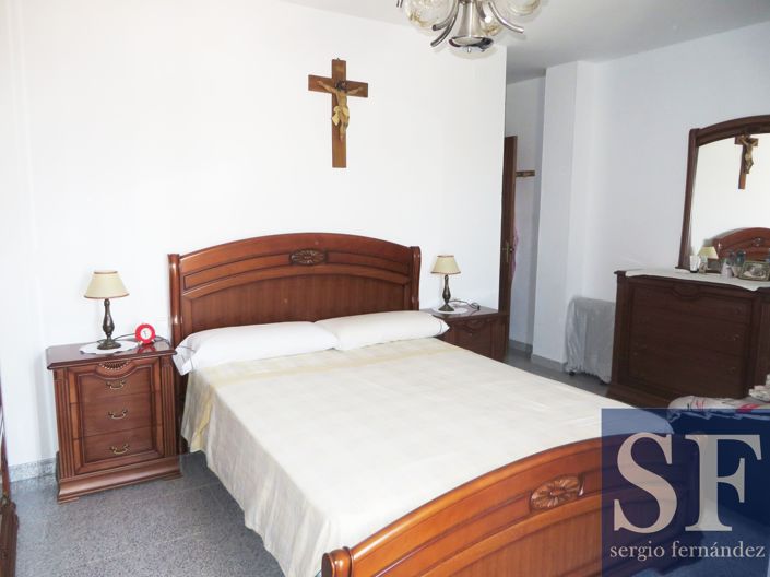 Image No.5-5 Bed Townhouse for sale