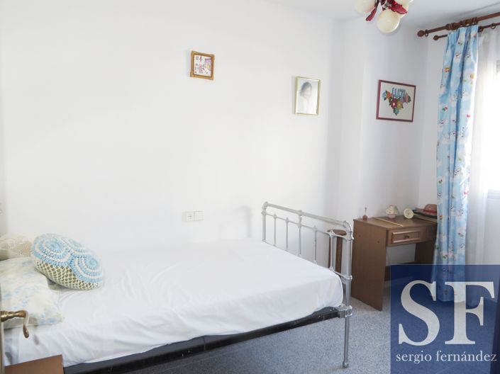 Image No.7-5 Bed Townhouse for sale