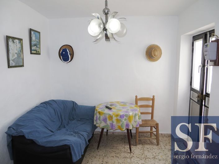 Image No.2-2 Bed Townhouse for sale