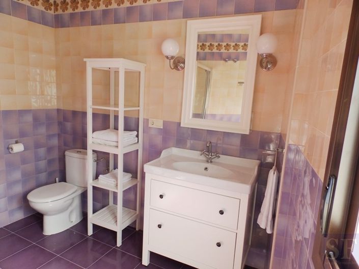 Image No.9-3 Bed Townhouse for sale