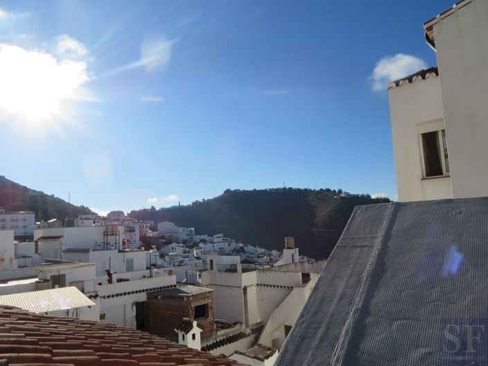 Image No.12-Maison de ville de 10 chambres à vendre à Cómpeta