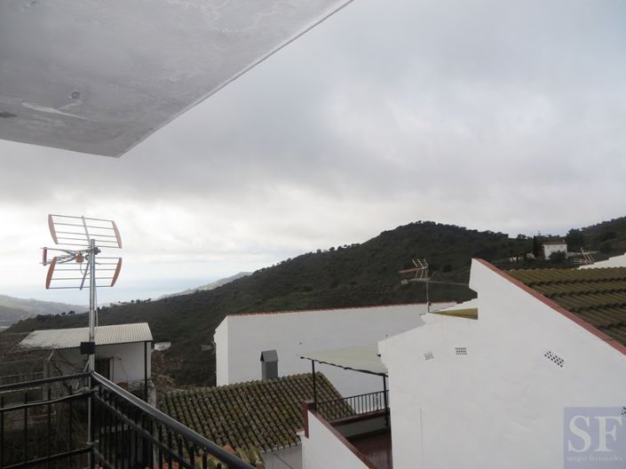 Image No.8-Townhouse for sale