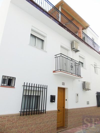 Image No.1-Maison de ville de 3 chambres à vendre à Cómpeta