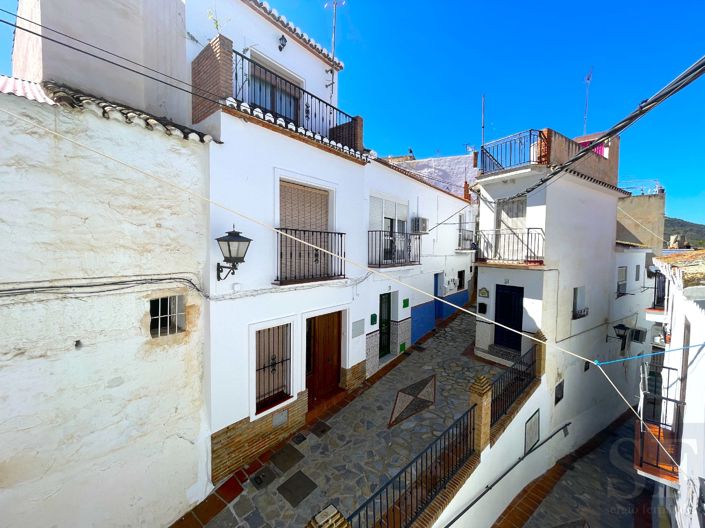 Image No.17-Maison de ville de 4 chambres à vendre à Sayalonga