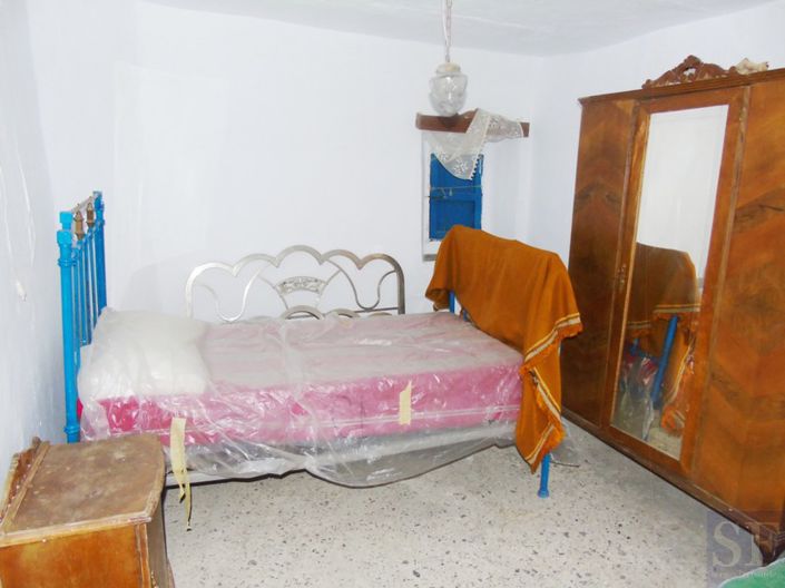 Image No.8-1 Bed Townhouse for sale