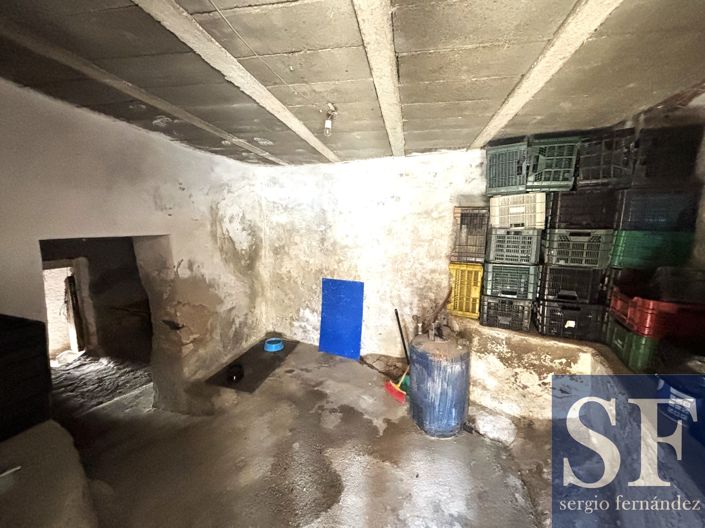 Image No.17-3 Bed Townhouse for sale