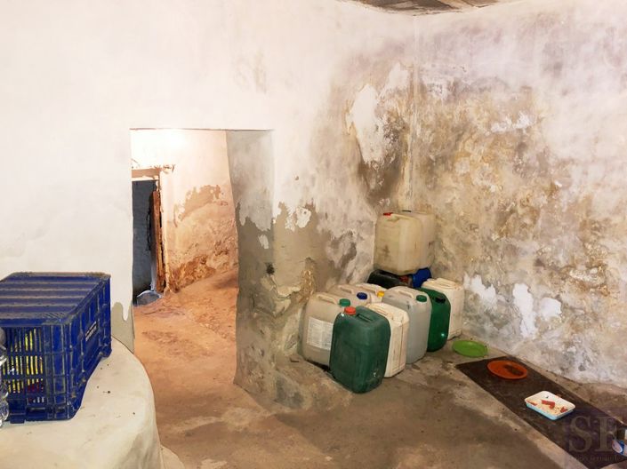 Image No.8-3 Bed Townhouse for sale