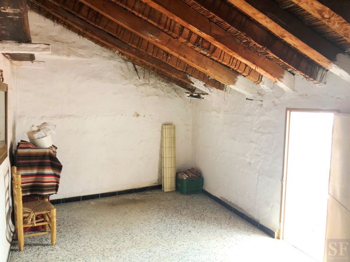 Image No.15-3 Bed Townhouse for sale