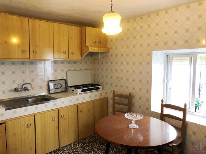 Image No.3-4 Bed Townhouse for sale