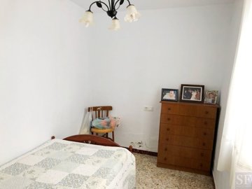 th834-05